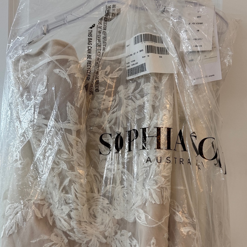NWT Size 16 Sophia Tolli Wedding Dress Y3160 - Picture 5 of 16